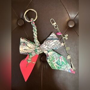 Handmade Bow w/keychain